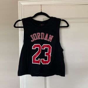 Crop Jordan tank (m)